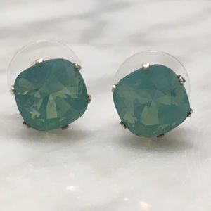 Jojo aqua cushion cut blings